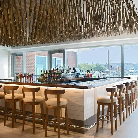 Newport Marriott Hotel & Spa-3