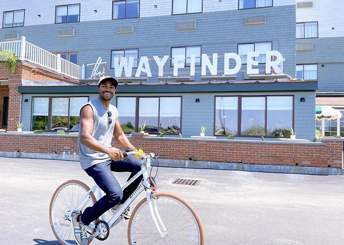 Wayfinder Newport